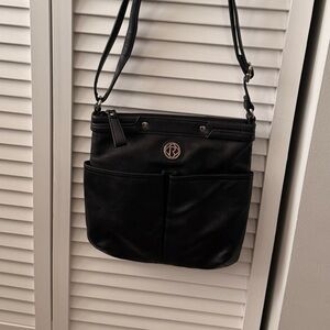 Relic Black Crossbody Shoulder Bag – Stylish & Functional